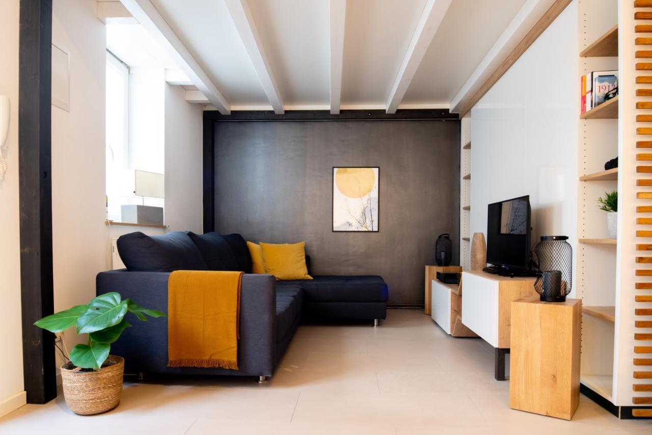 Homebydoni - Kueche I Terrasse I 500 Mbits Wifi I Design Loft Nahe Rmcc & Staatstheater Wiesbaden Exterior photo